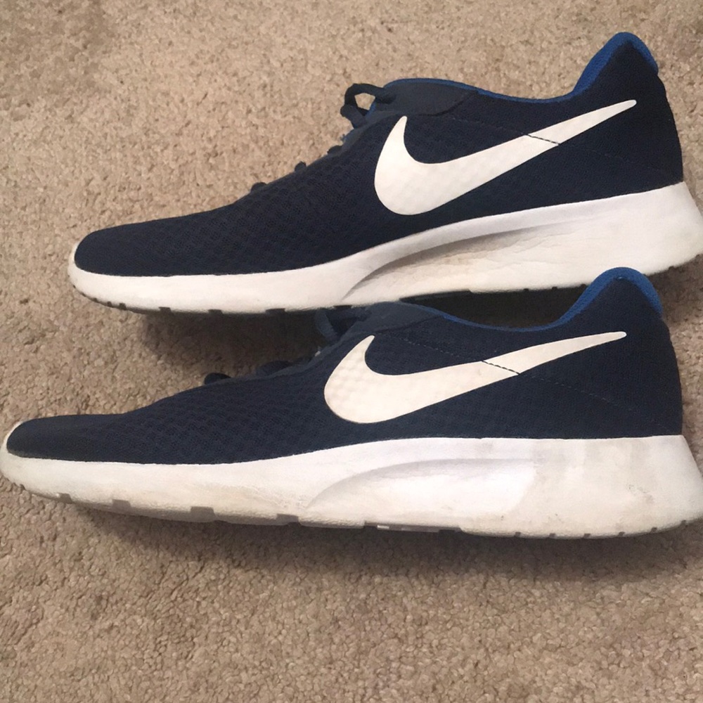 Nike Tanjun Navy Blue Running Shoes